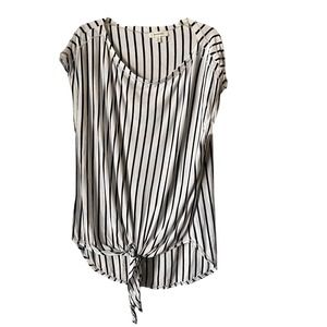 Max Studio Women White Short Sleeve T-Shirt S